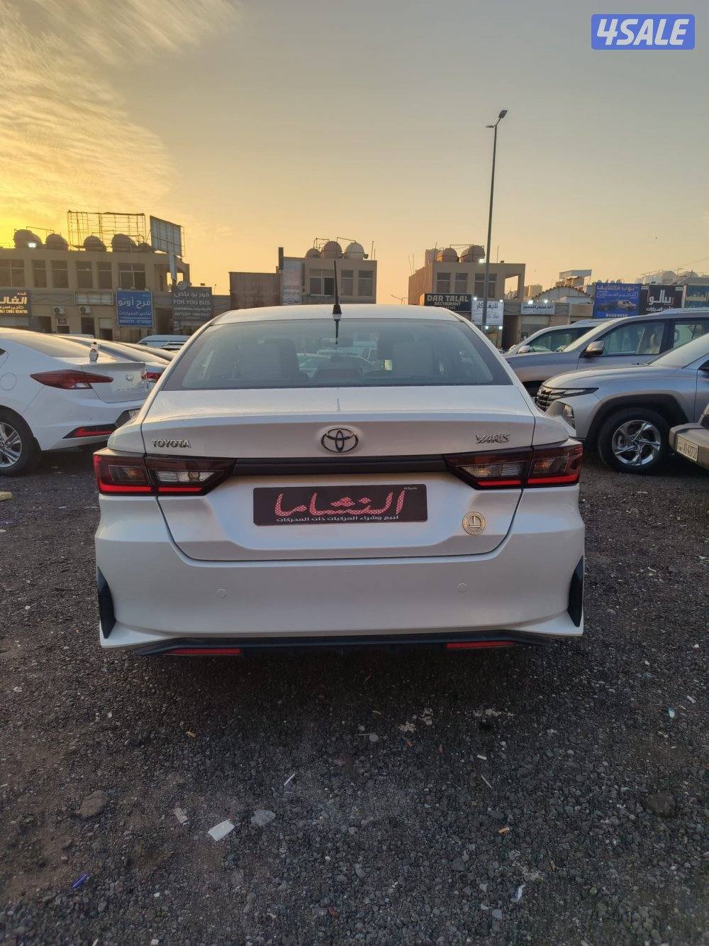 النشاما لبيع وشراء السيارات تويوتا يارس3