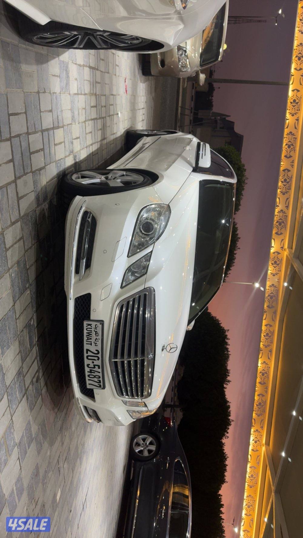 للبيع مرسيدس E300 وارد البشر اليجنس موديل 2013 ماشيه 134 الف قمه بنظاف2