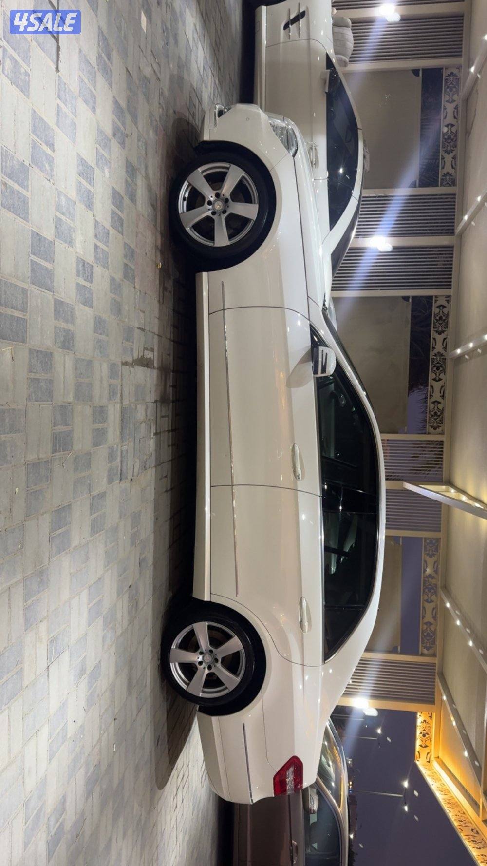 للبيع مرسيدس E300 وارد البشر اليجنس موديل 2013 ماشيه 134 الف قمه بنظاف6