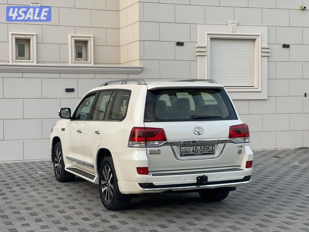 لاندكروزر 20163