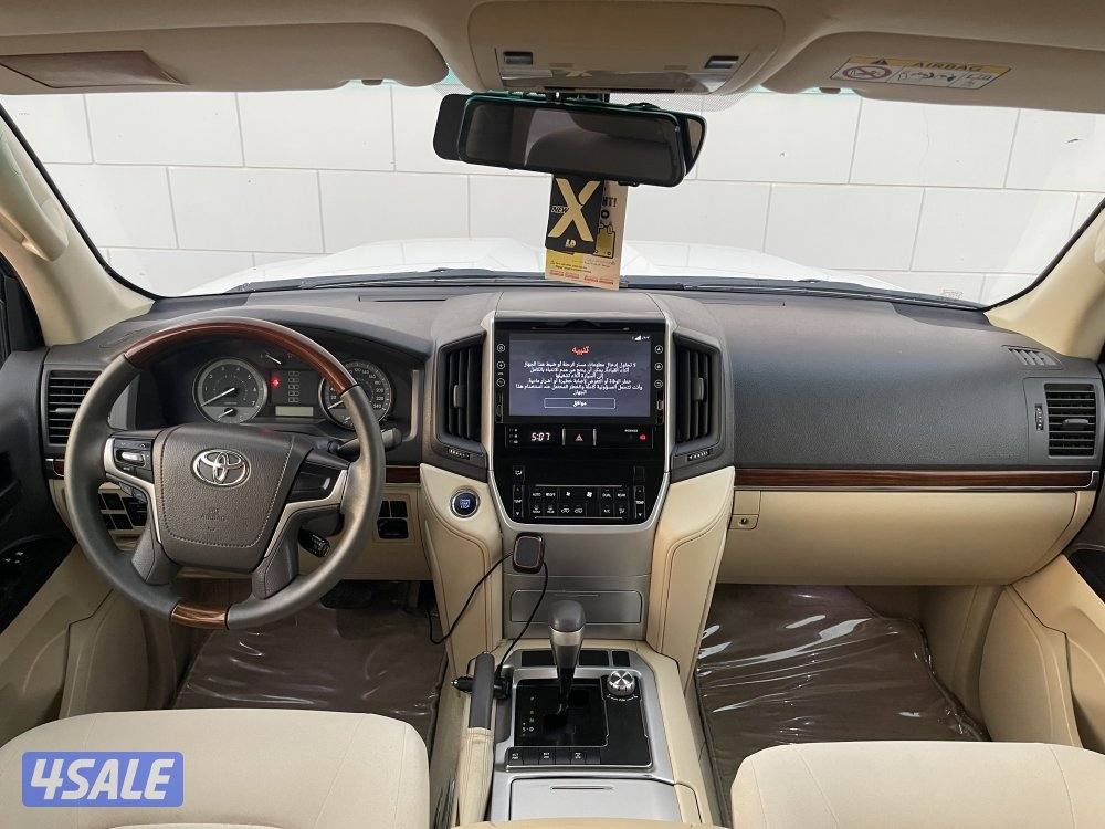 لاندكروزر 20166