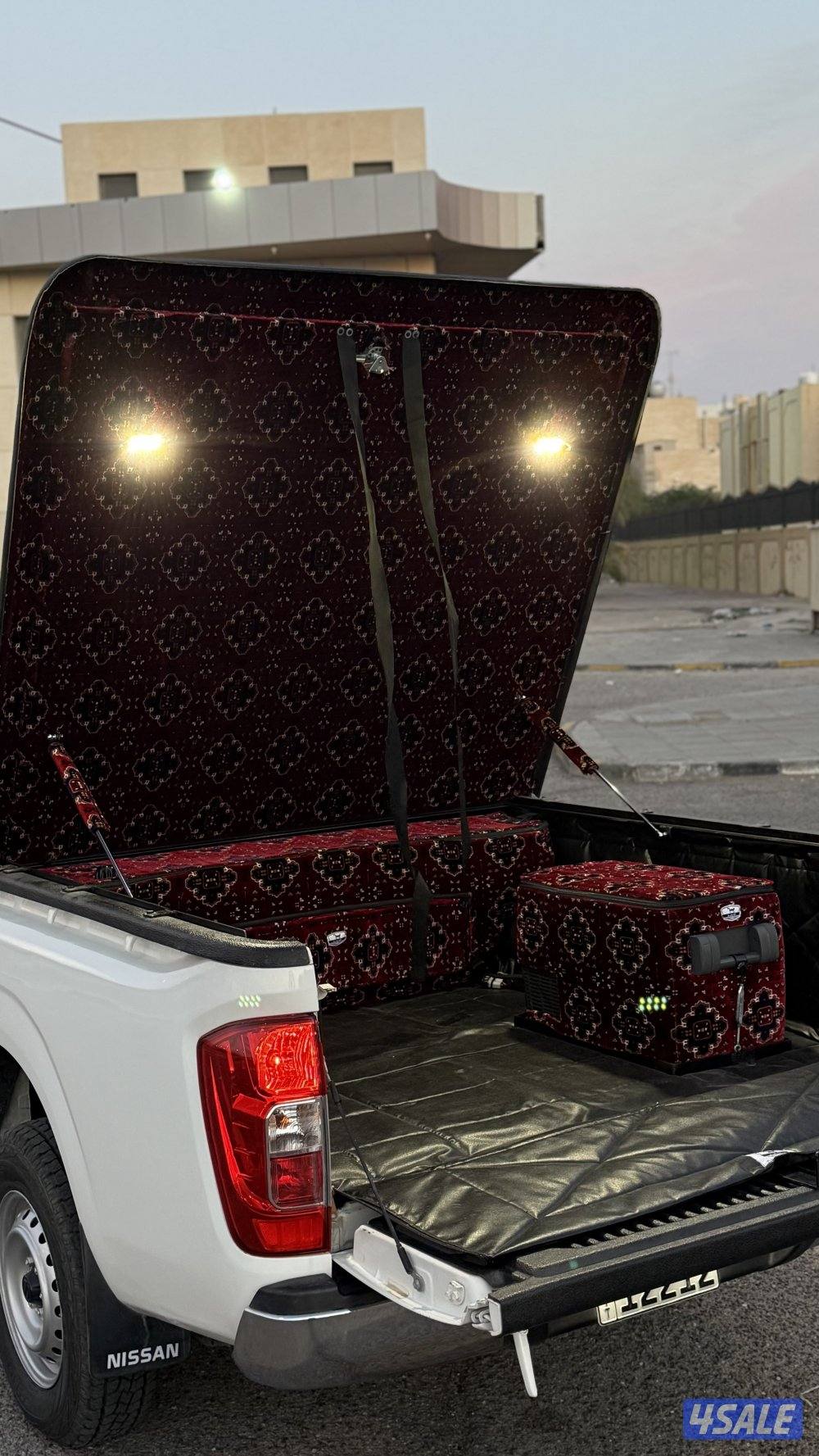 للبيع نفارا 4X4 دبل4