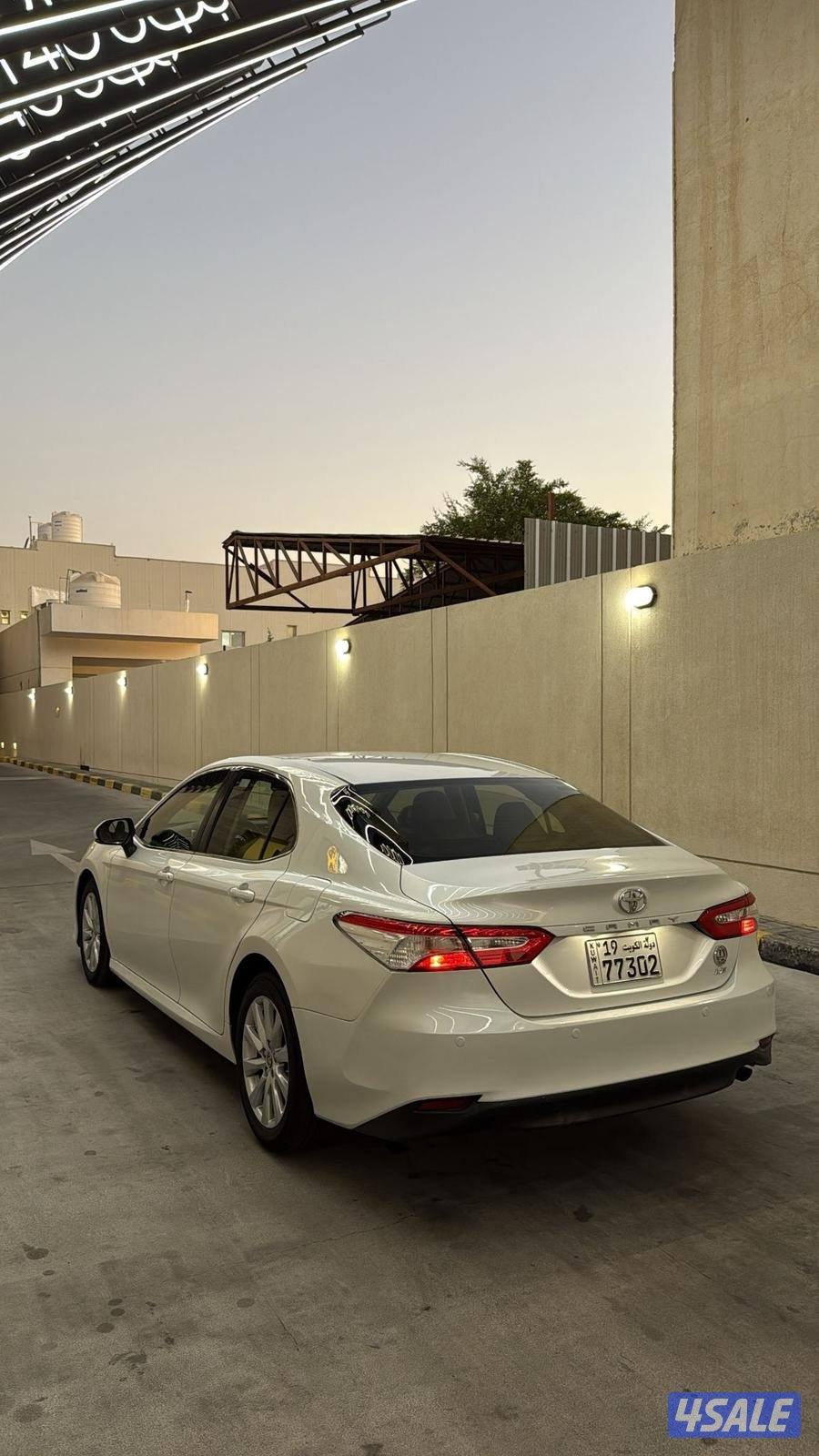 لبيع كامري GLE 2020 شرط الفحص بيعه سريعه بحاله ممتازه2