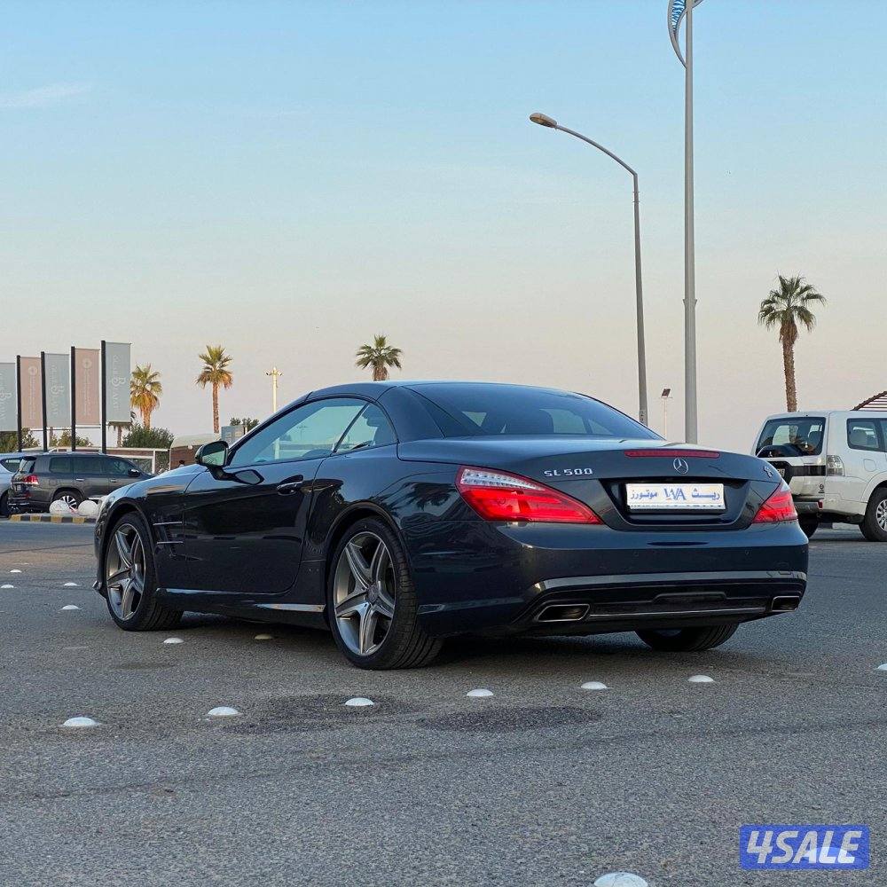 بيع🔺شراء🔺تثمين

للبيع مرسيدس SL500
موديل 2014
عداد 190 ألف7