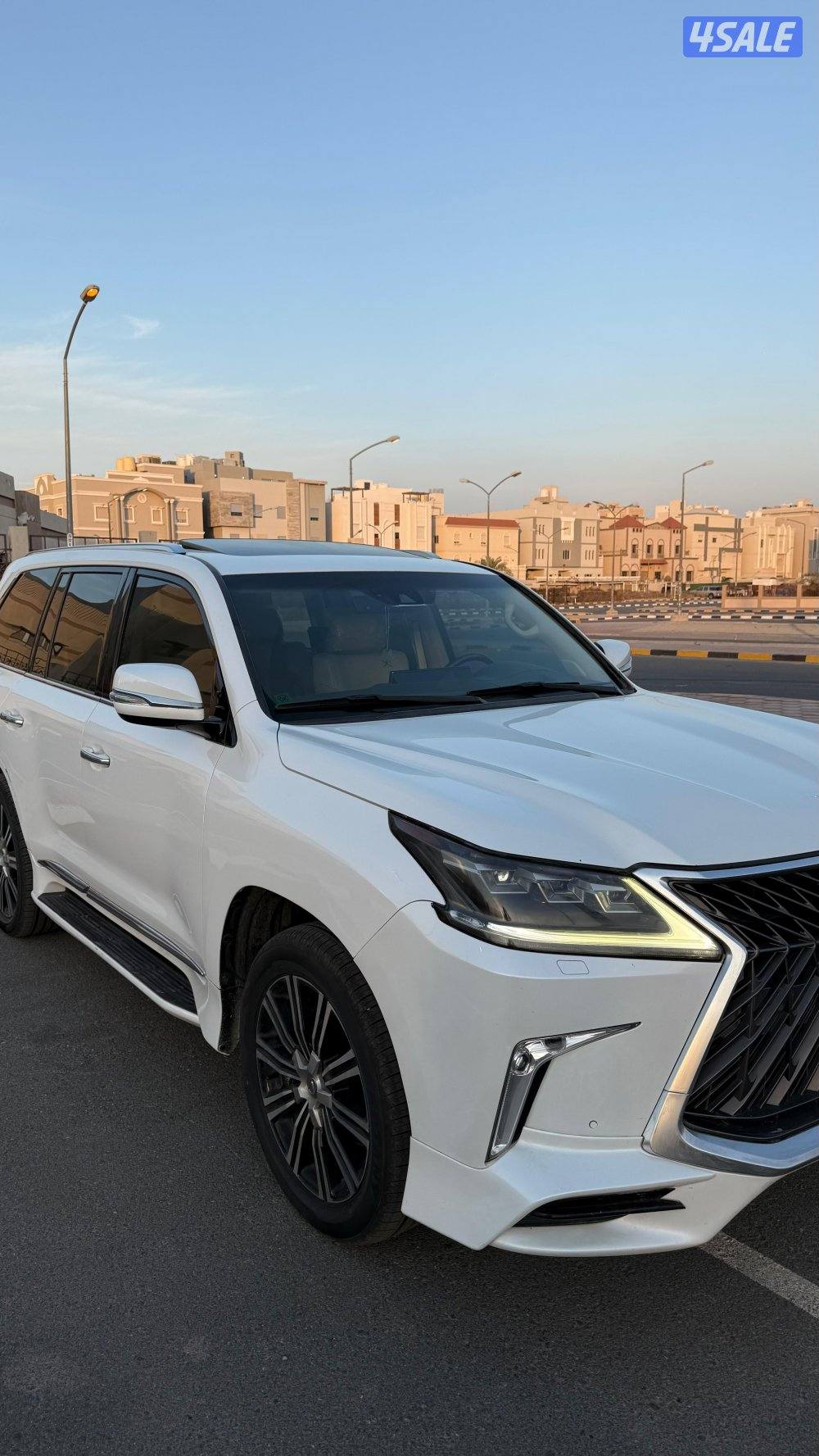 لكزس lx. 2016  صبغ وكالة شرط الفحص ماشي١٥٨2