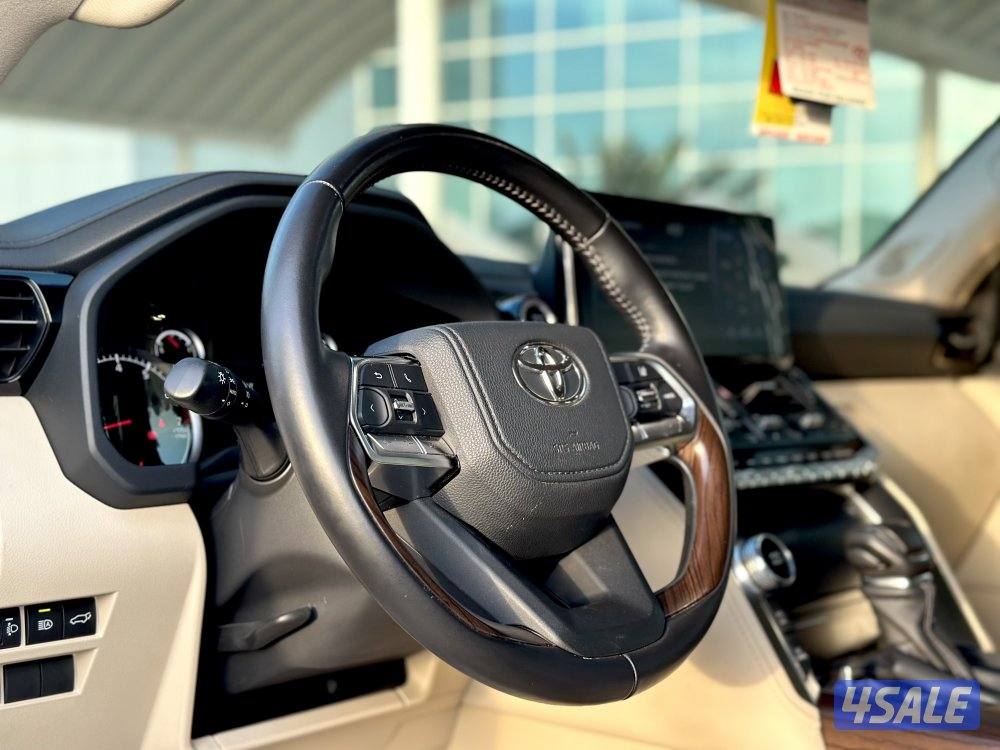 معرض القمة🚩8