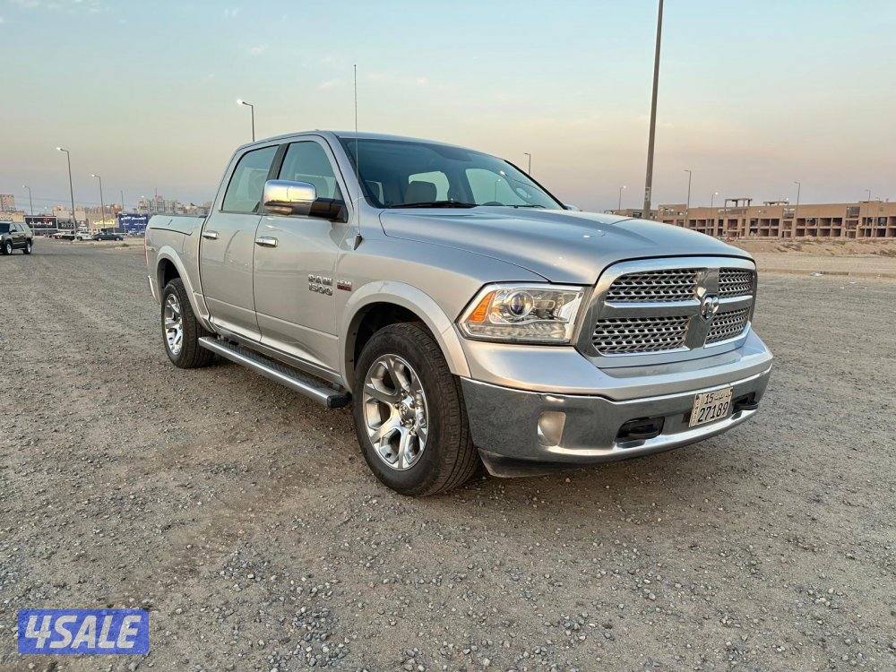 دودج رام Laramie أعلى مواصفات ٢٠١٦ سيرفيس وكالة مالك أول0