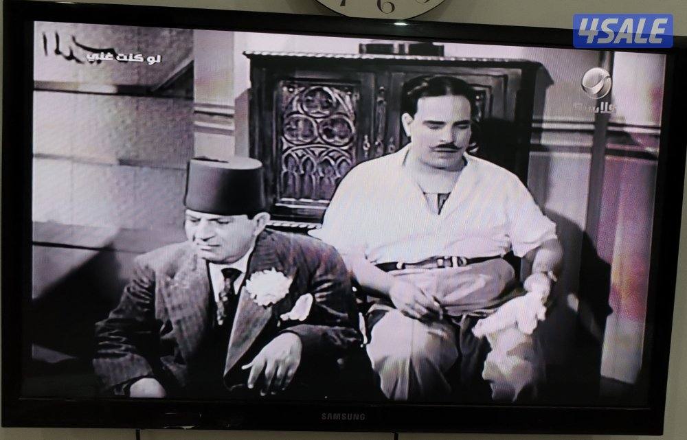 تليفزيون سامسونج 43 بوصه يوجد نخمشه بسيطه0