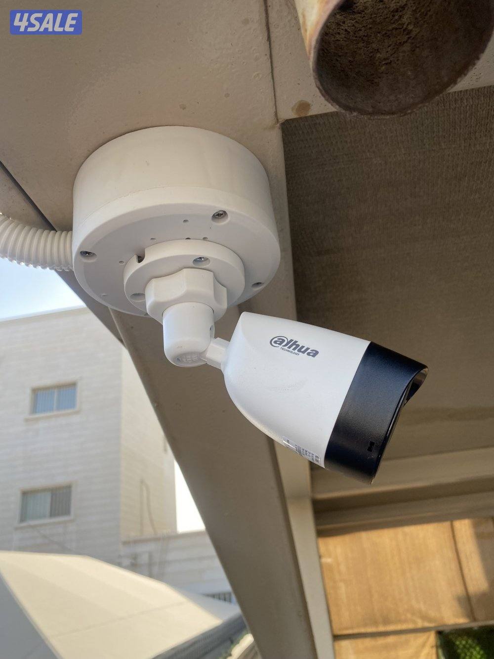 عرض ٤ كاميرات ٥ ميجا بيكسل شامل التركيب مع شاشه هديه2