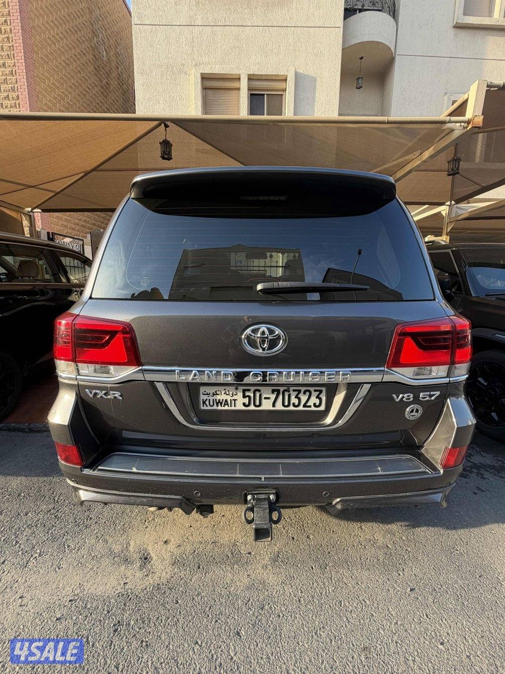 لاند كروزر VXR 5.7 موديل 20196