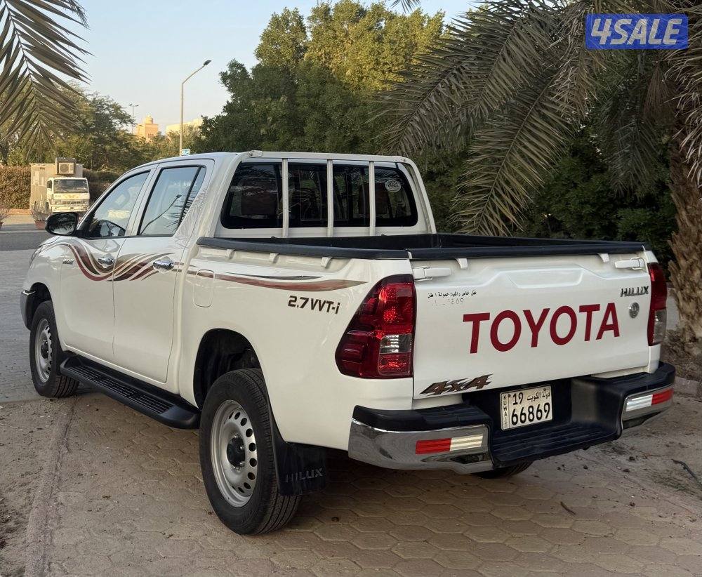 تويوتا هيلوكس4