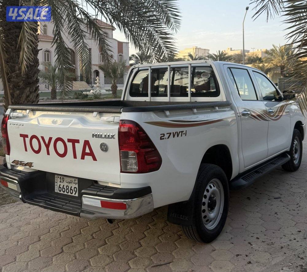 تويوتا هيلوكس5