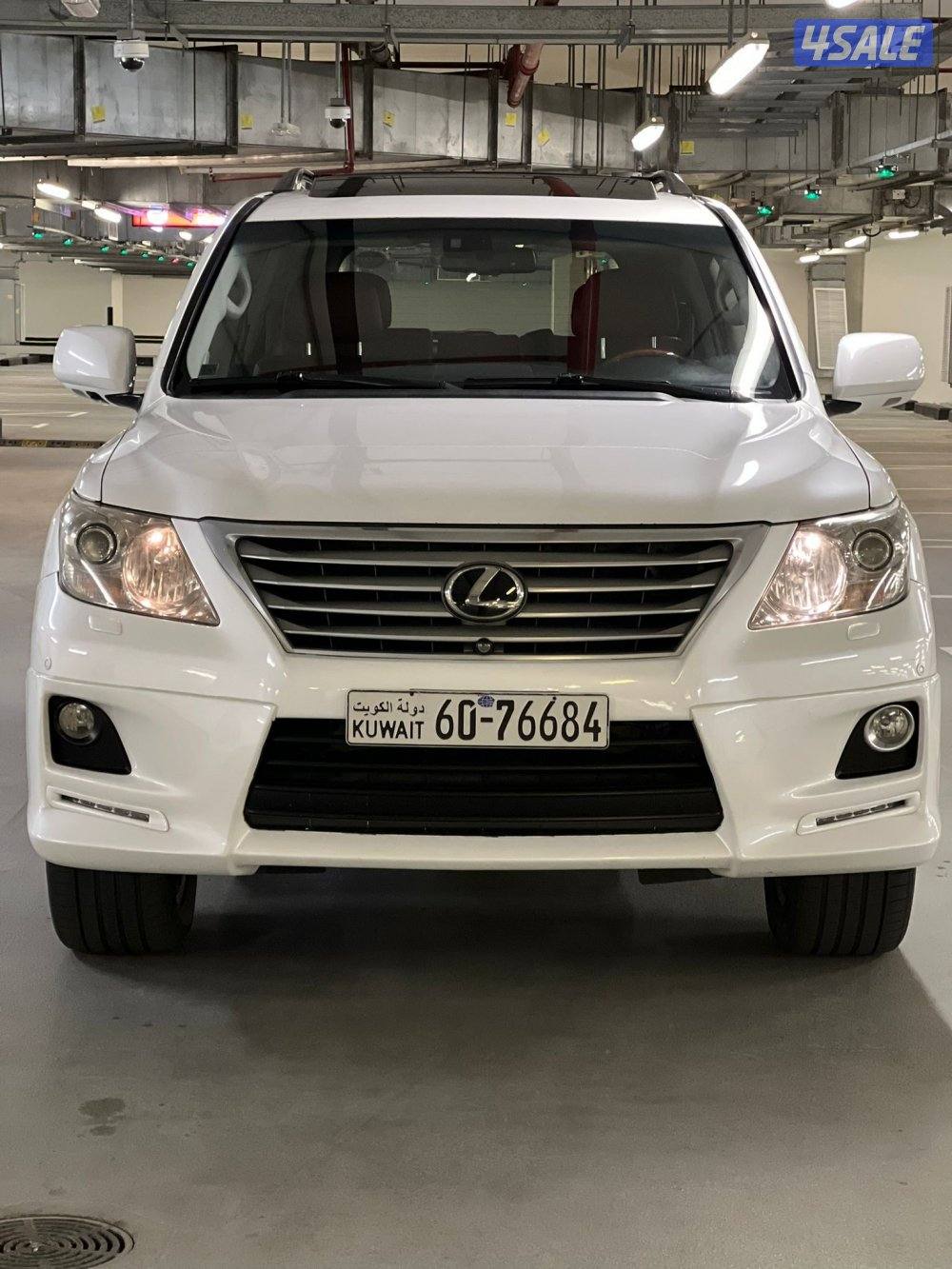 لكزس LX ٢٠١١ بحالة الوكاله1