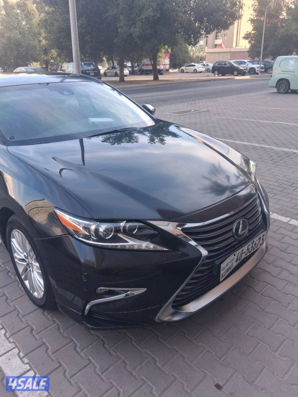 للبيع ليكزس es 2501