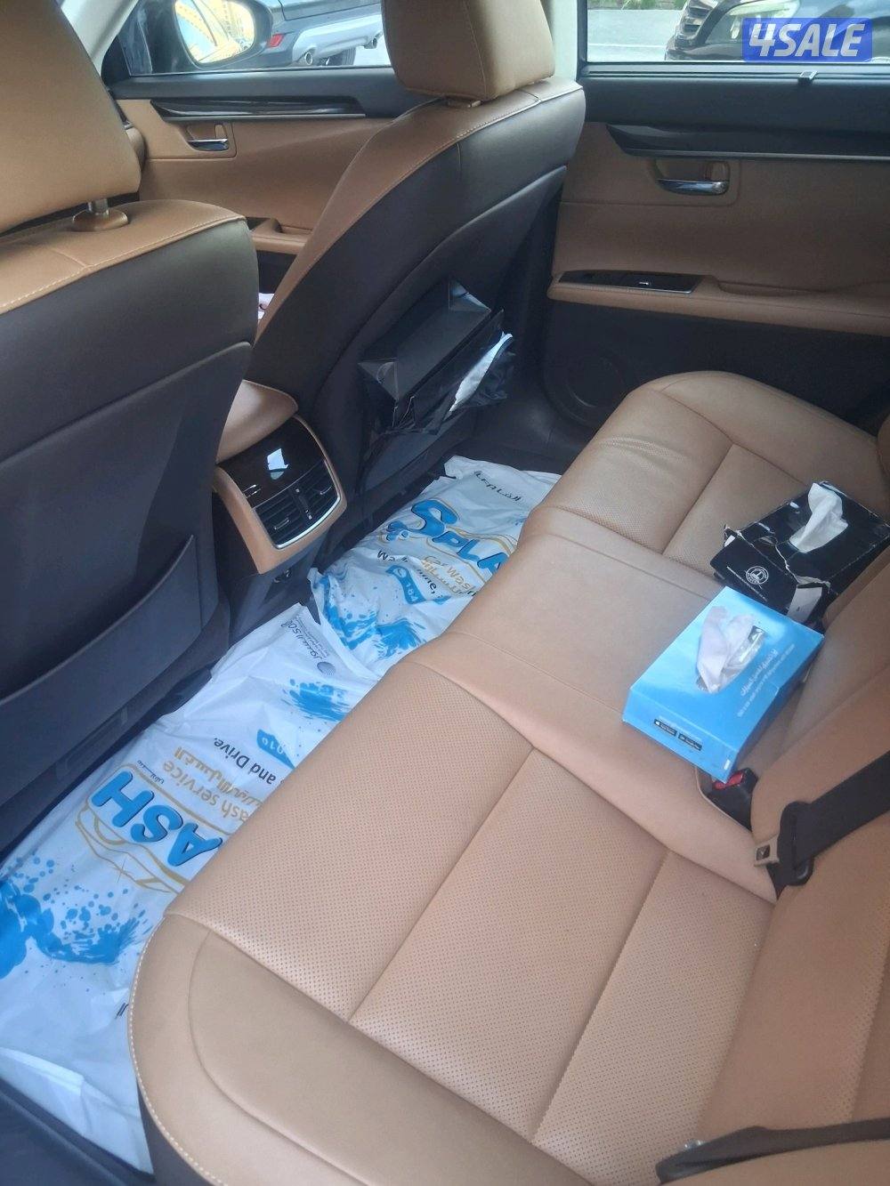 للبيع ليكزس es 2506