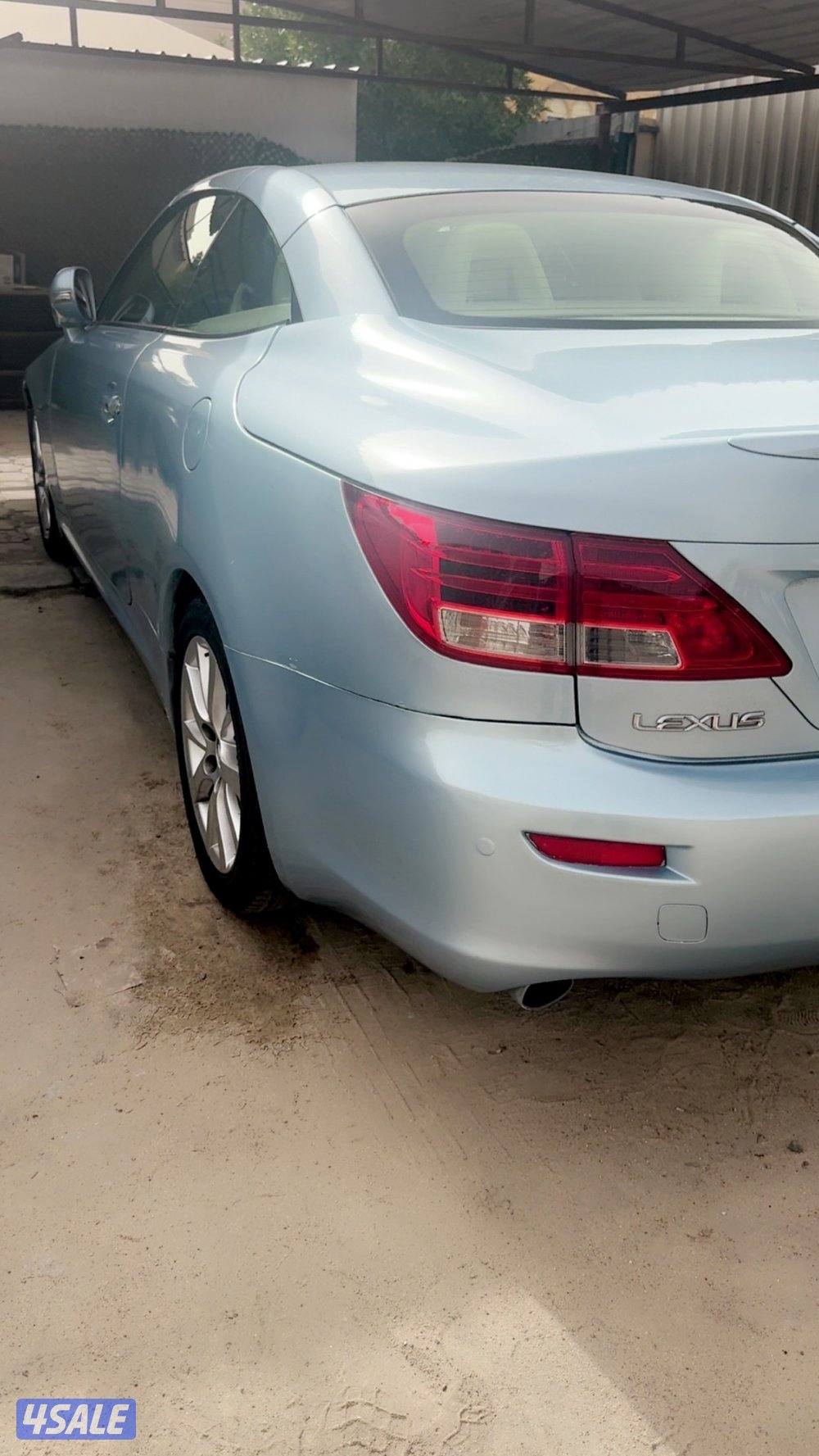 لكزس كشف كوبيه 20112