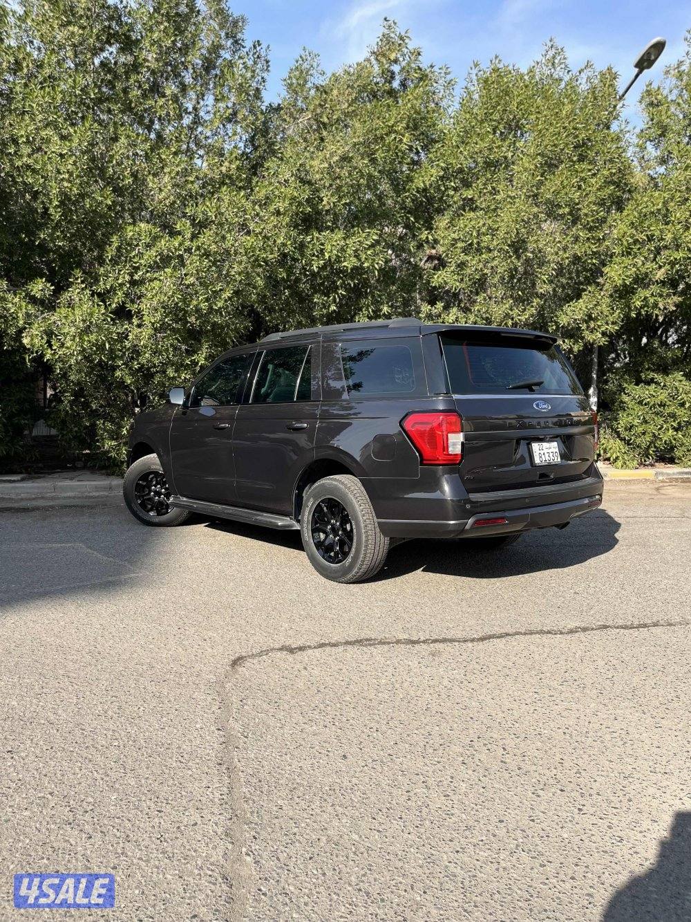 للبيع فورد اكسبدشن موديل 20235