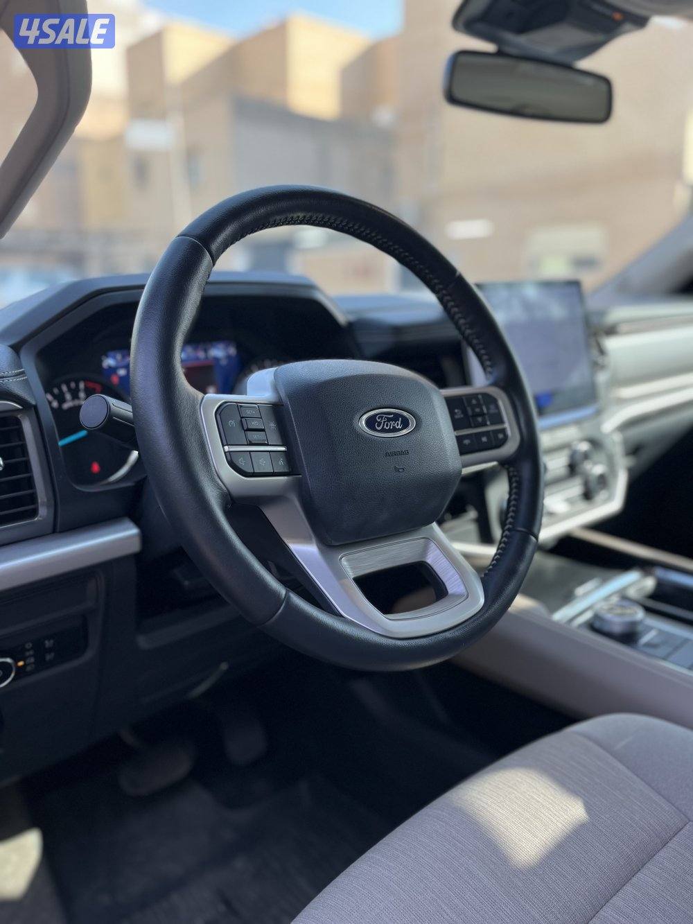 للبيع فورد اكسبدشن موديل 20239