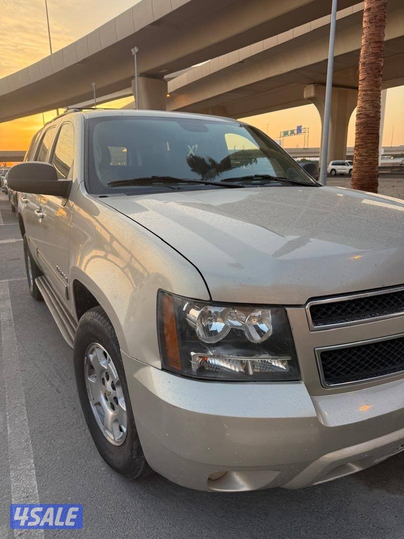 تاهو 2009LT صبغ الوكاله بلكامل شرط الفحص0