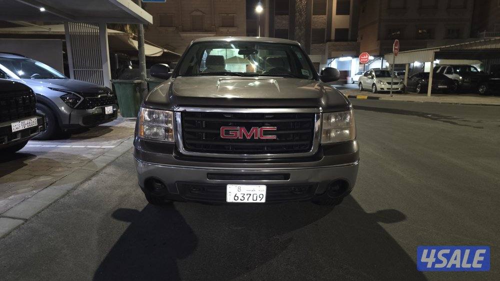 جي ام سي سييرا1