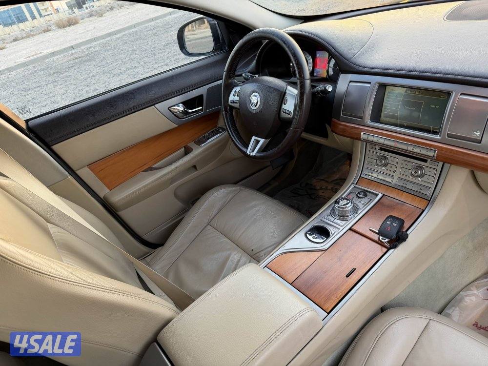 جاكور xf موديل 20105