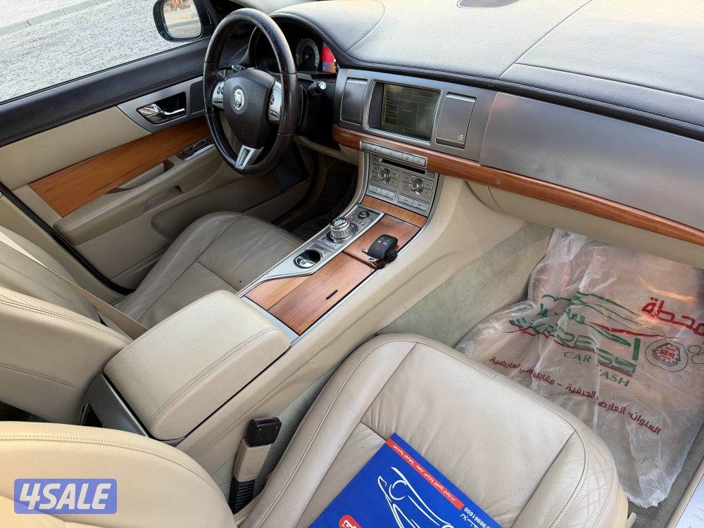 جاكور xf موديل 20106