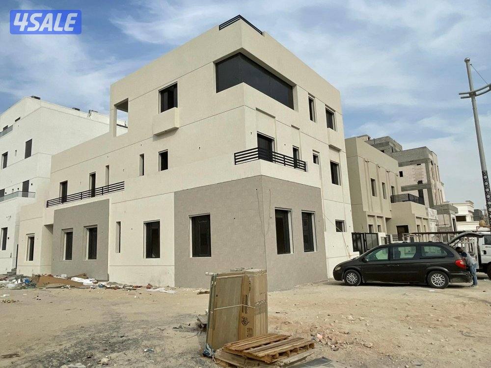 للبيع قسيمة بالمطلاع دورين ونص زاوية مشتركه 17 م تشطيب سوبر ديلوكس1