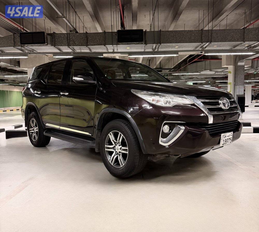 فورتنر ٤سلندر 2016 عداد 150 كم وكالة1