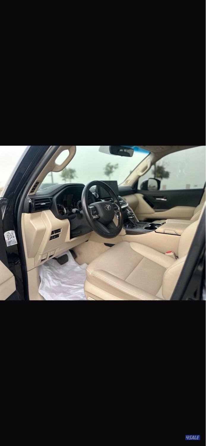 للبيع لاندكروزر موديل/ 2022VX كامل المواصفات6