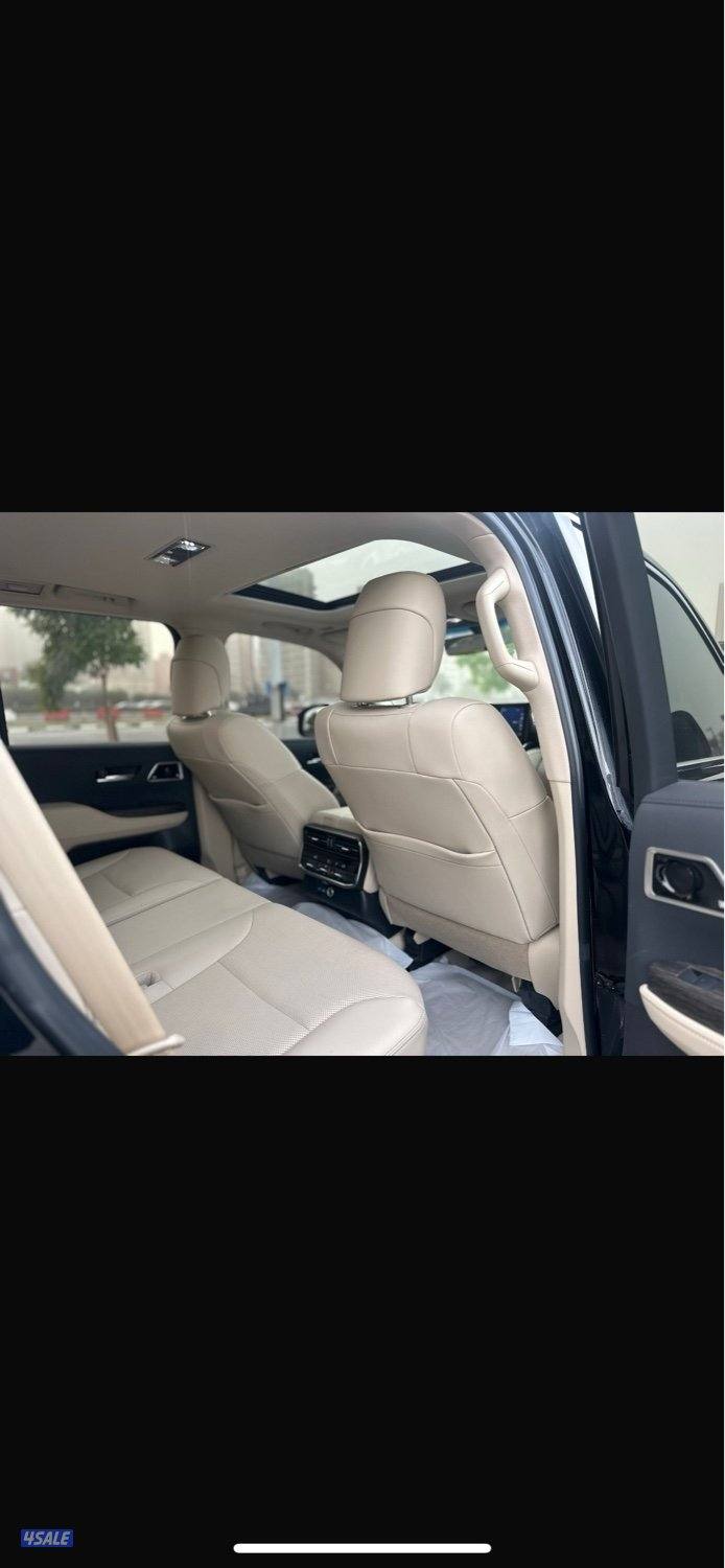 للبيع لاندكروزر موديل/ 2022VX كامل المواصفات12