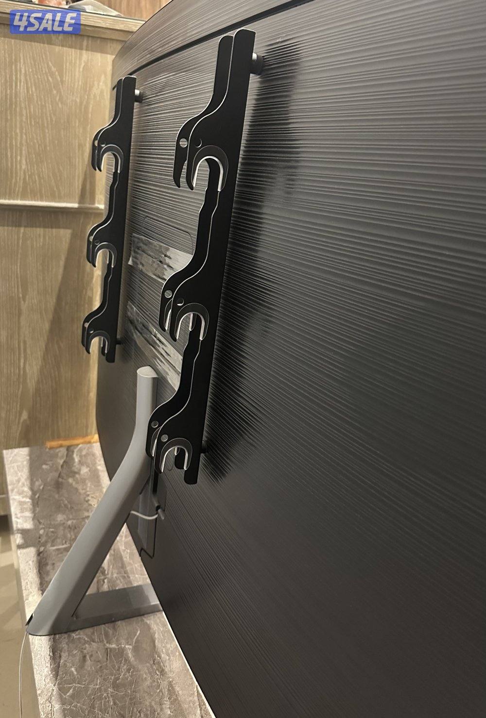 تلفزيون سامسونج ذكي منحني 65 بوصة2