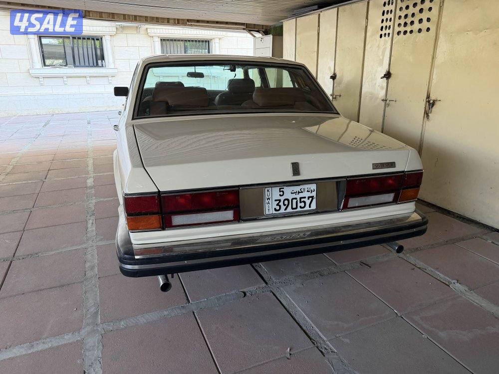 Rolls Royce Silver Spur3