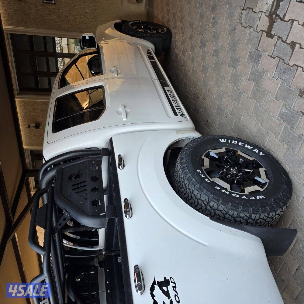 للبيع وانيت نيسان نافارا ٢٠١٥ قمة بالنظافة5