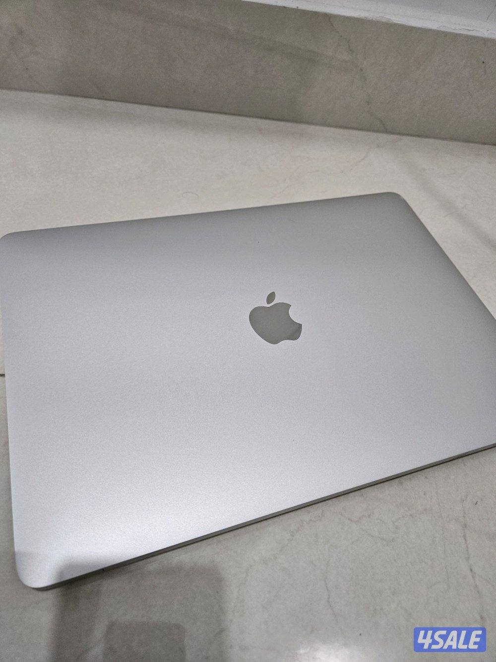 للبيعMacBook Pro (13- inch, 201710