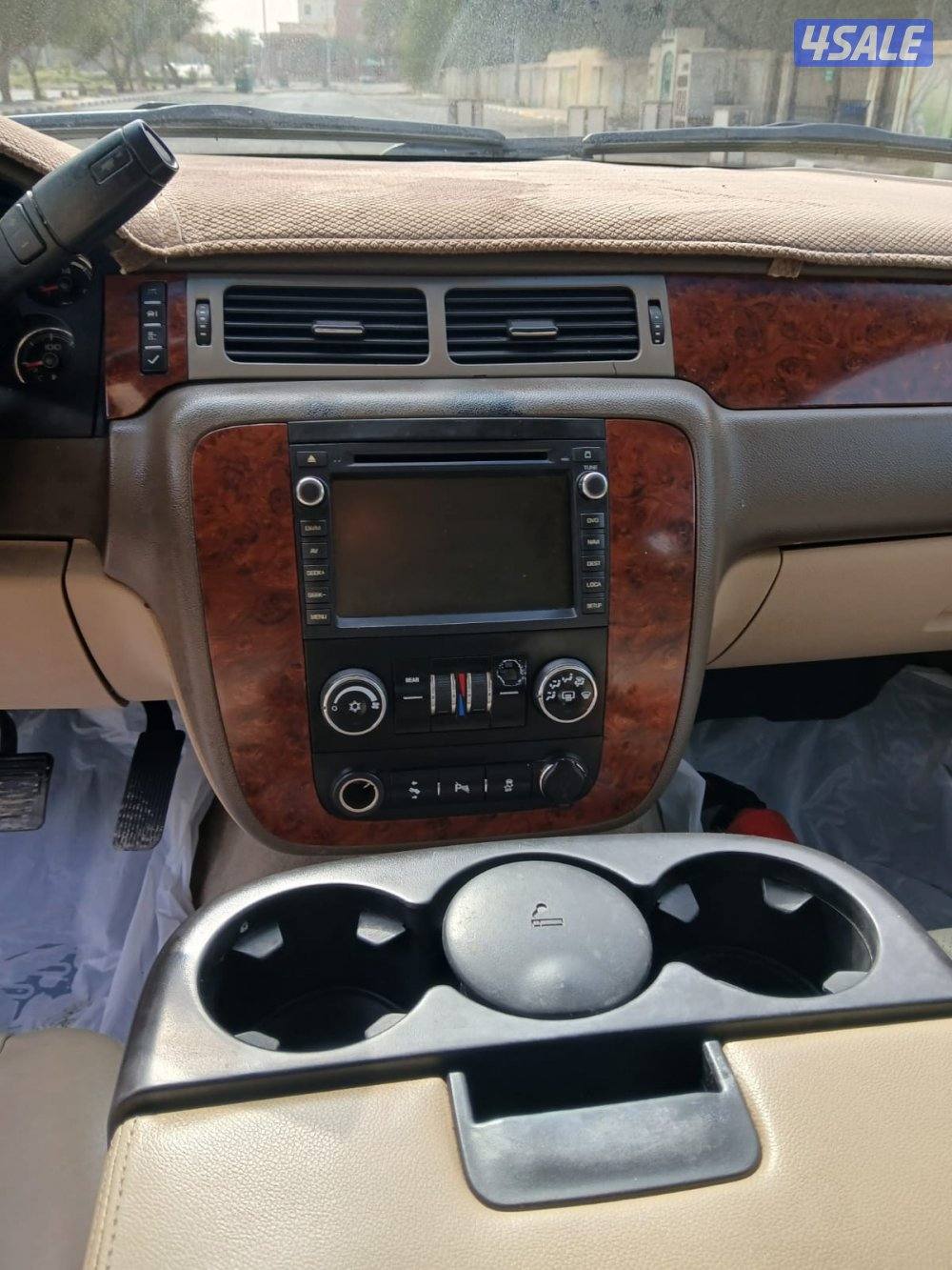 للبيع جيب تاهو LT بحالة ممتازة10