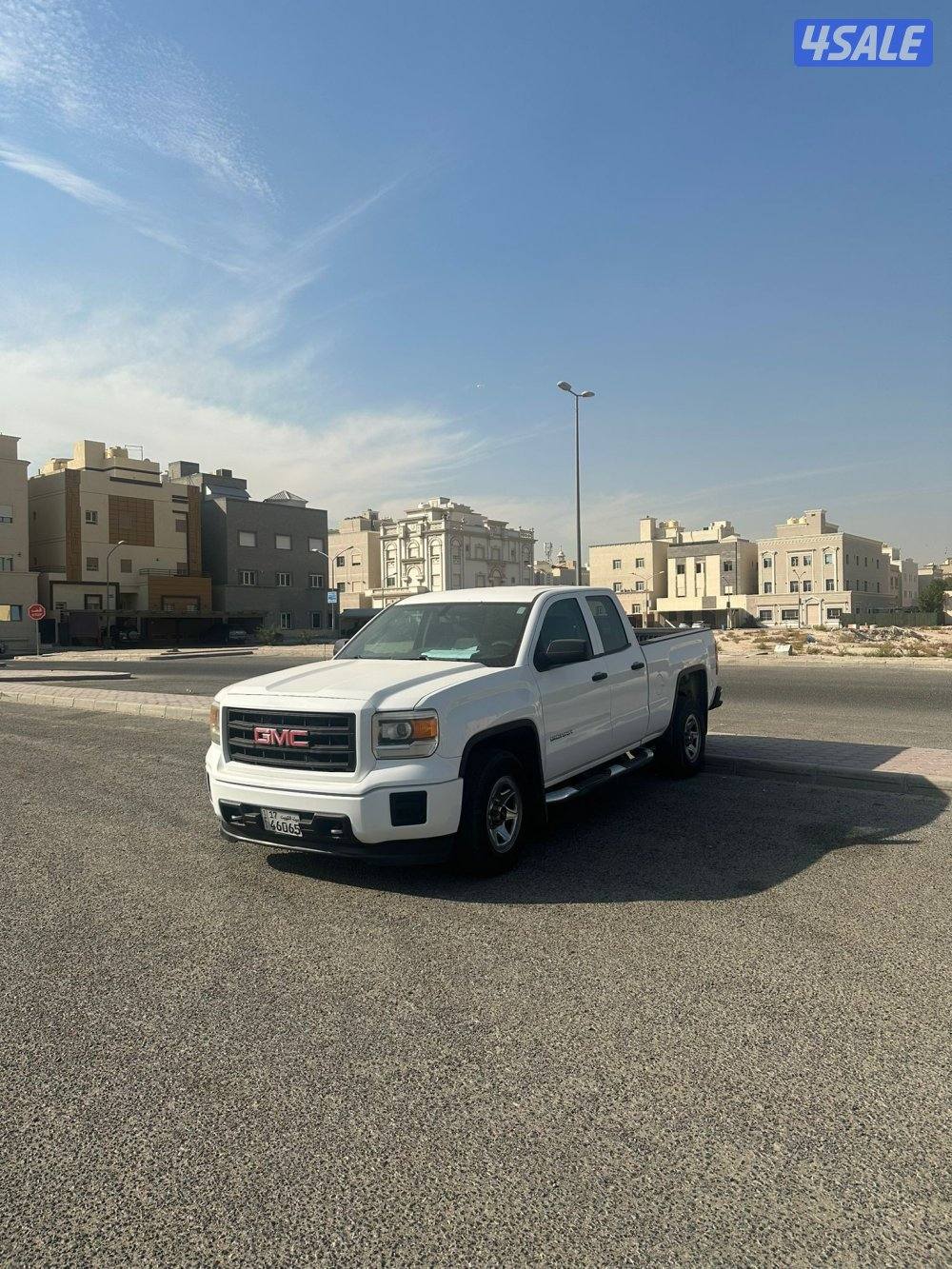 للبيع وانيت سييرا غمارة ونص 1500 ،دبل ارضي موديل2014 ماشي271الف2