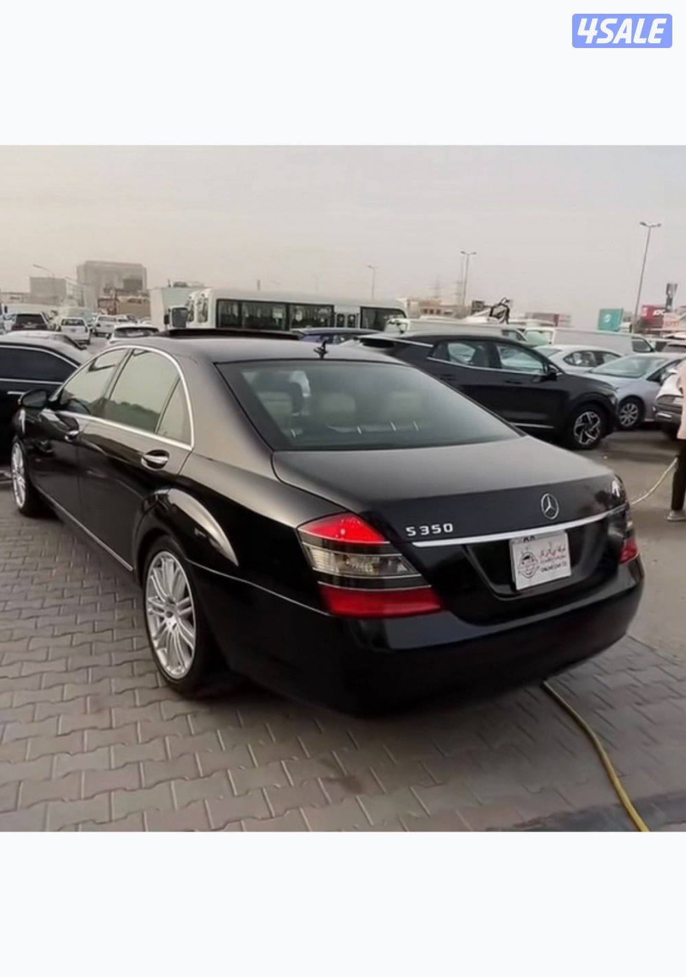 مرسيدس مخزن من نوادر  كلاسيك موديل 20092