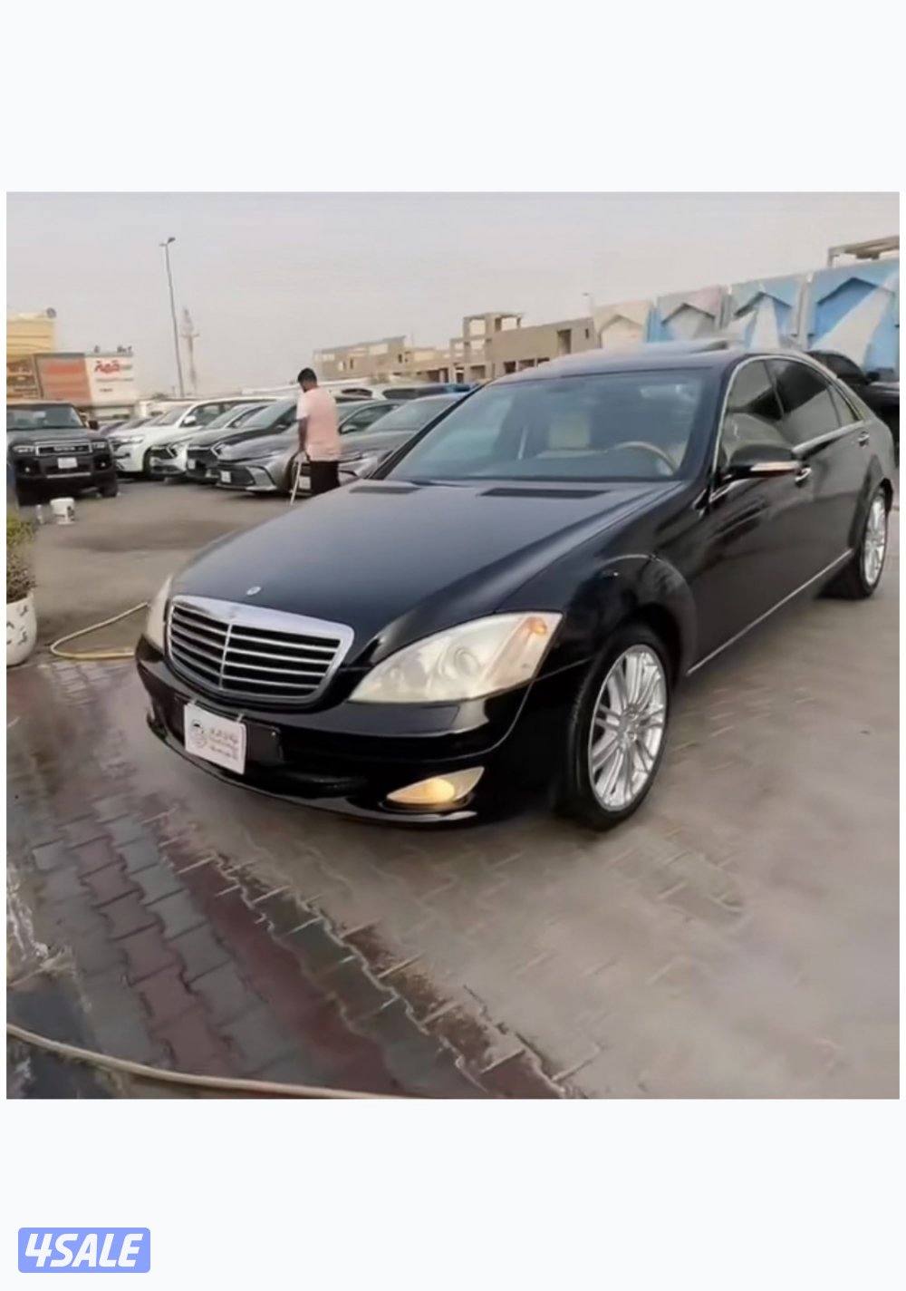 مرسيدس مخزن من نوادر  كلاسيك موديل 20093