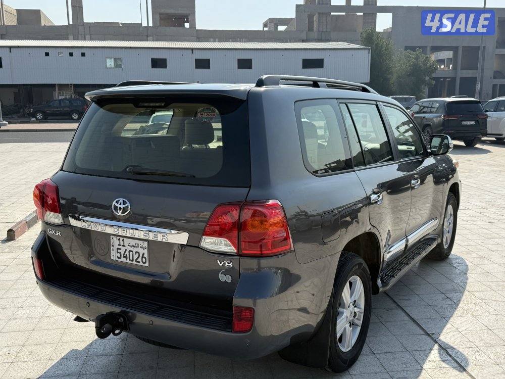 للبيع لاند كروز ٢٠١٤ صبغ الوكاله5