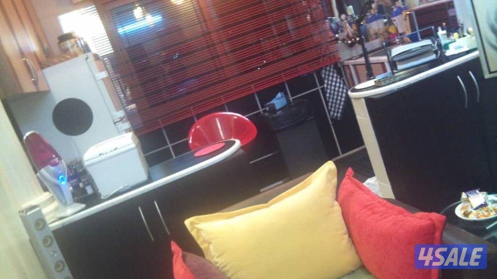 سياره جاكور ٢٠١١ بحاله جيده ٦ سلندر  كامله المواصفات عرض5