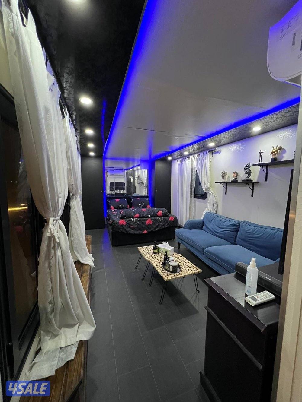 كرفان خشبي2