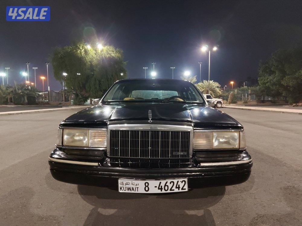 لنكولن تاون كار1