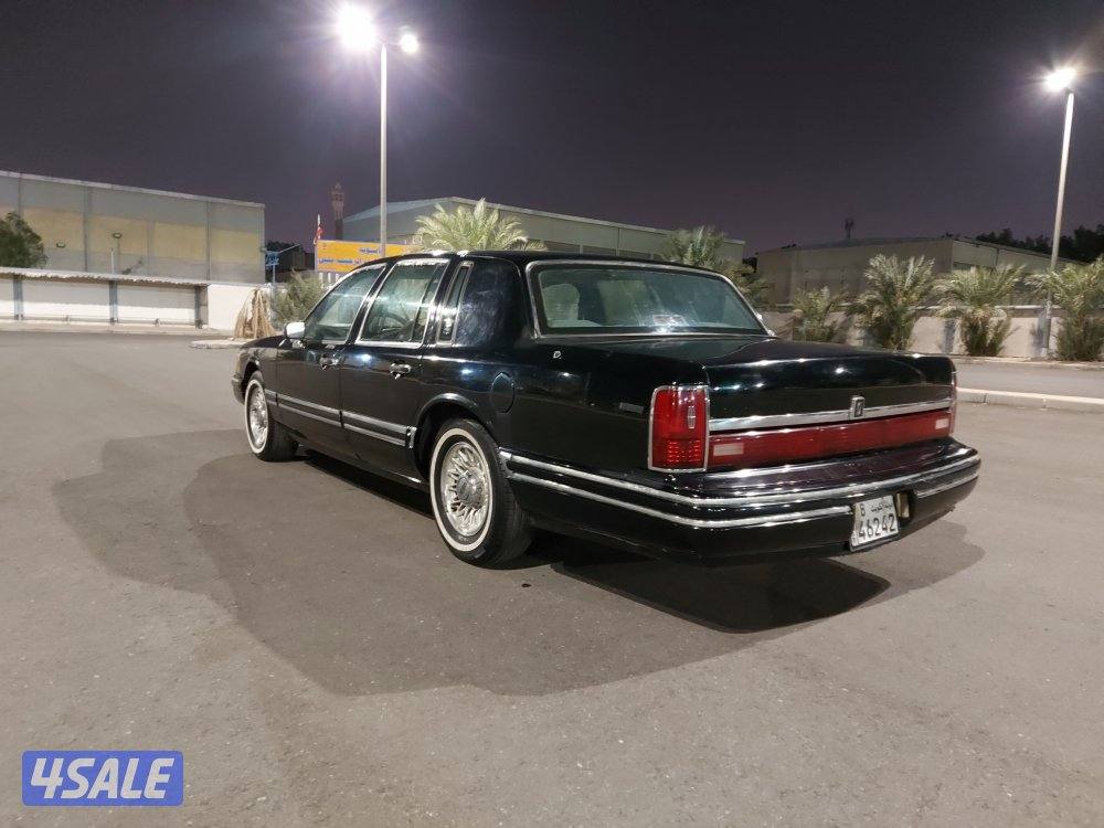 لنكولن تاون كار5