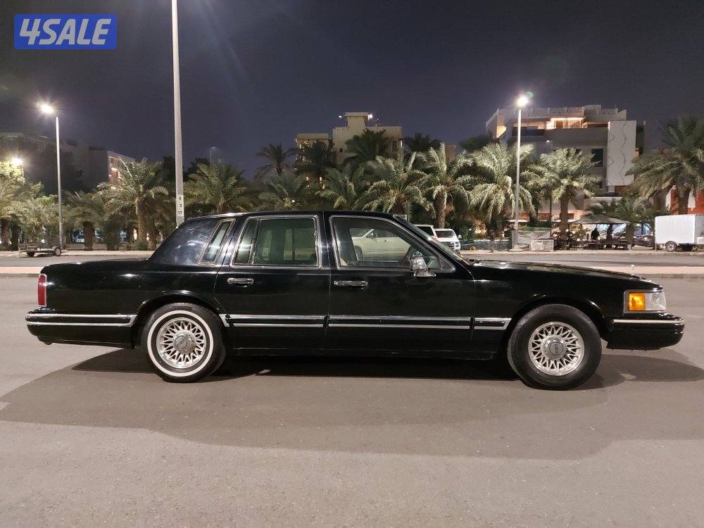 لنكولن تاون كار8