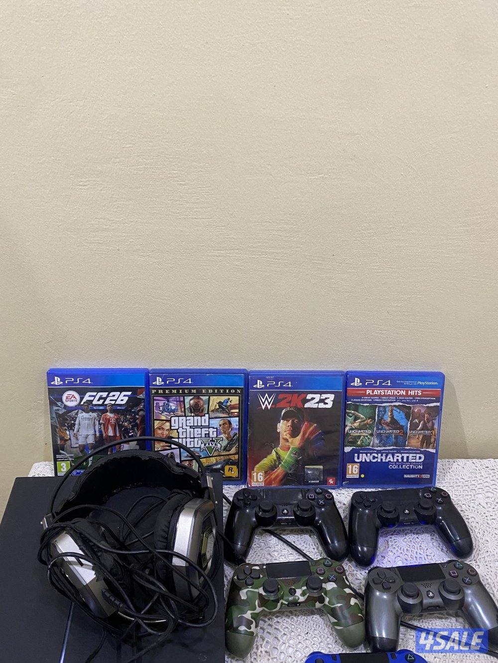 سوني ٤ شرط نظيف و مع ٥ يدات و ٤ اشرطه و ( نظيف )0