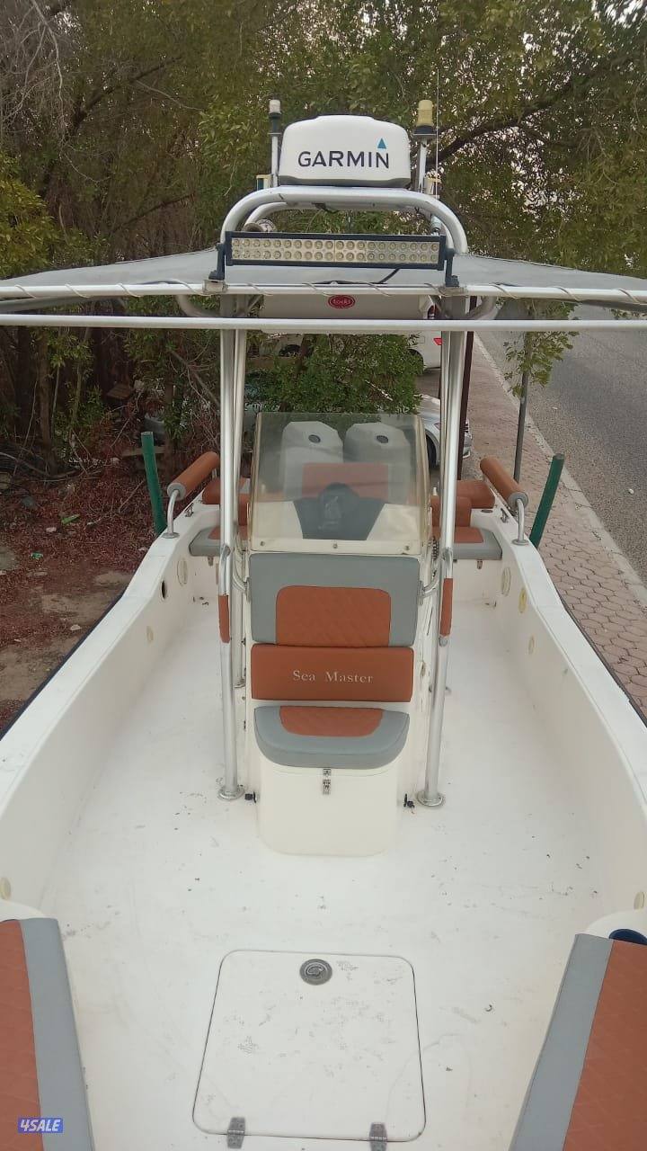 للبيع سي ماستر 24 قدم11