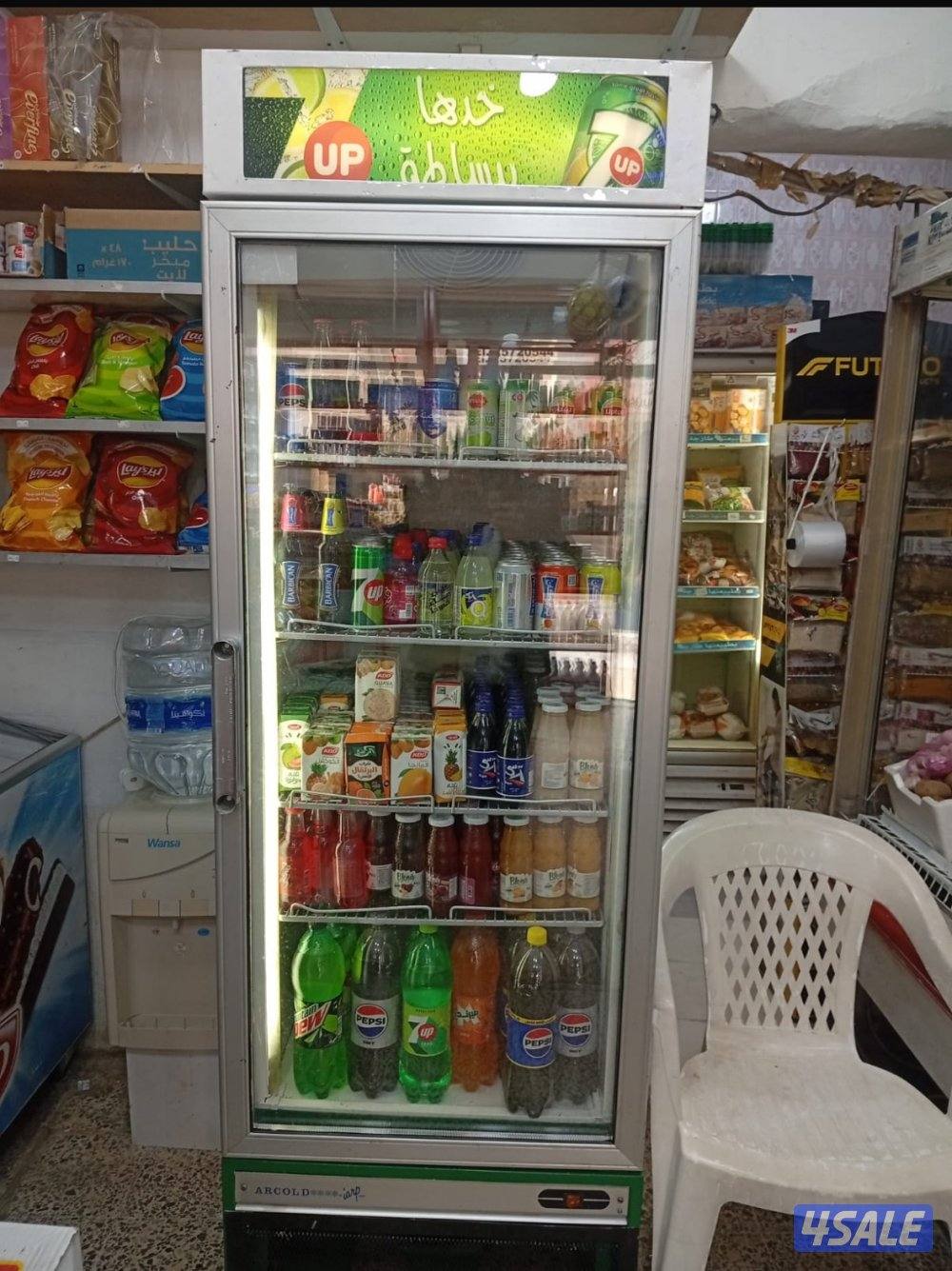 للبيع بقاله ب 5 خلف شارع المطاعم اجارها 450 والكهرباء 20 تقريبا فقط1