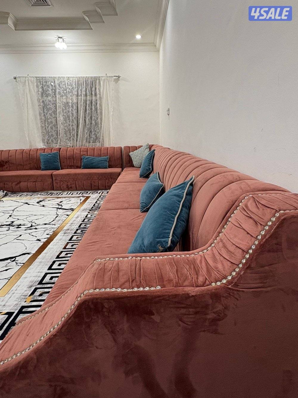 قنفه سفنج البغلي الطول خمسه واربعين صانتي العرض اربعه حاله ممتازه0