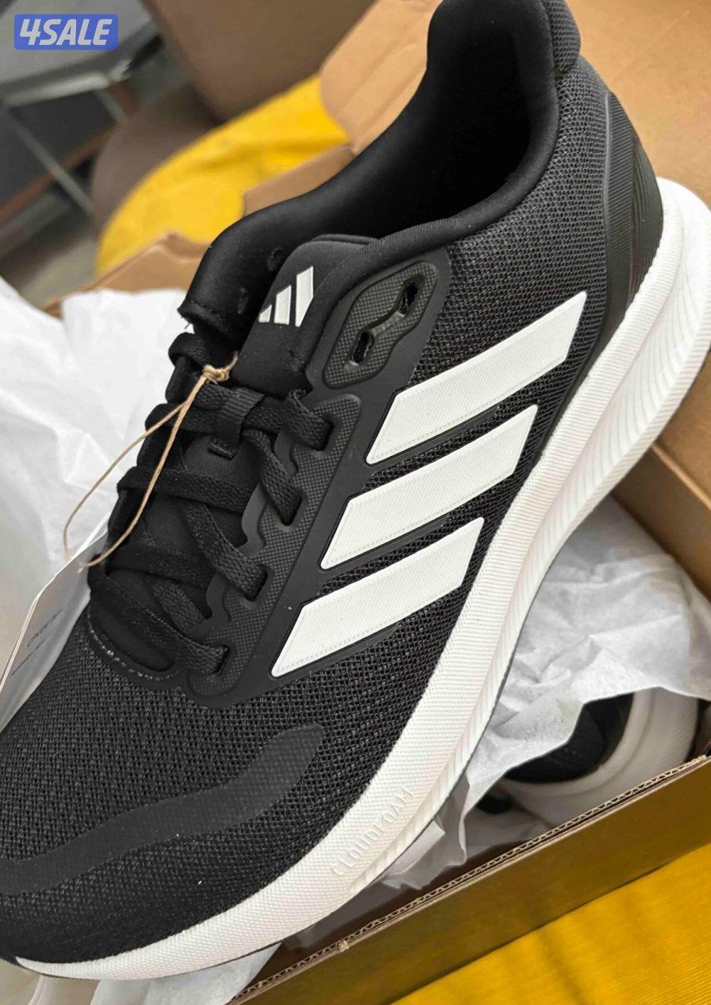 جوتي اديداس اصلي اوريجينال بجوده عاليه للجري والرياضه بالون الأسود0