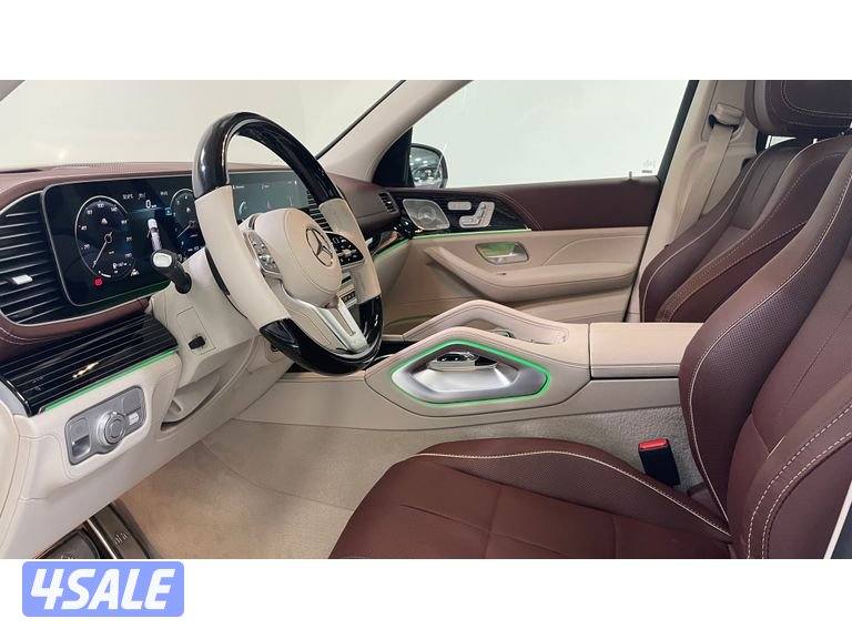 Mercedes-Benz Maybach10